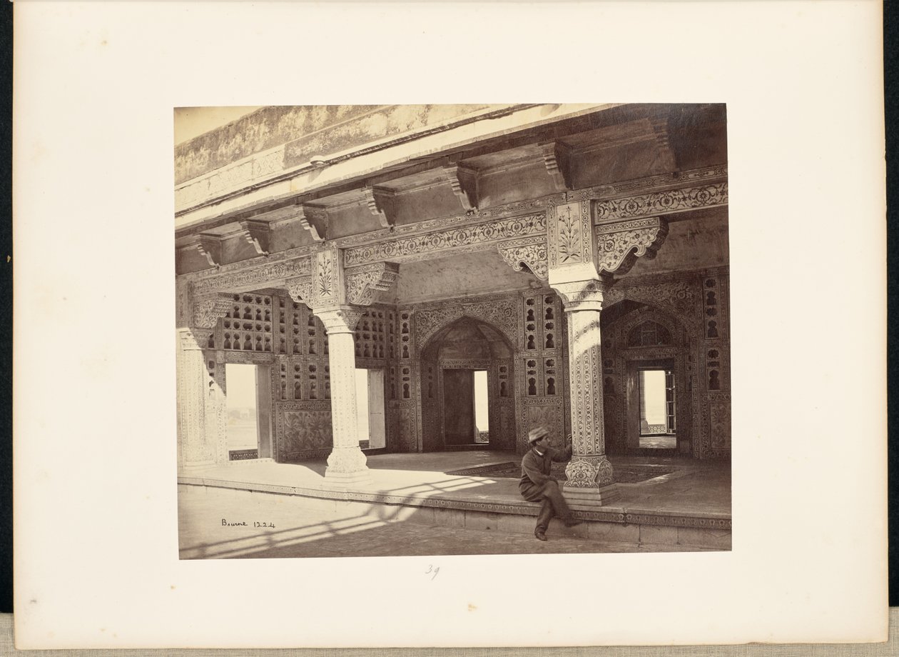 Agra; O Forte, Interior do Zenana, mostrando o trabalho em mosaico de Samuel Bourne
