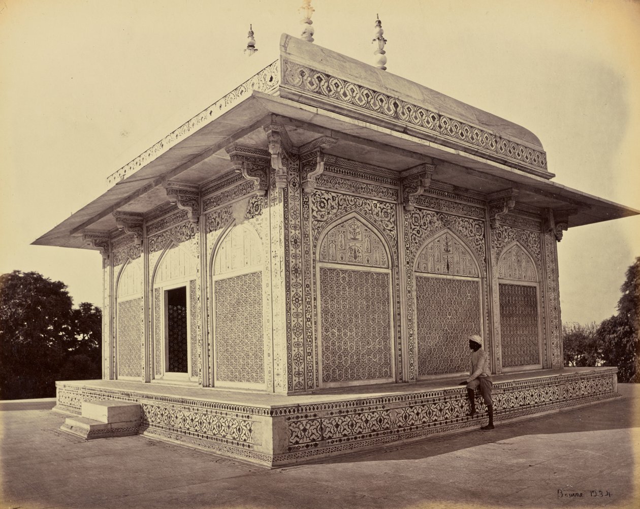 Agra; o Mausoléu do Príncipe Etmad-Dowlah, a Cúpula de Mármore de Samuel Bourne