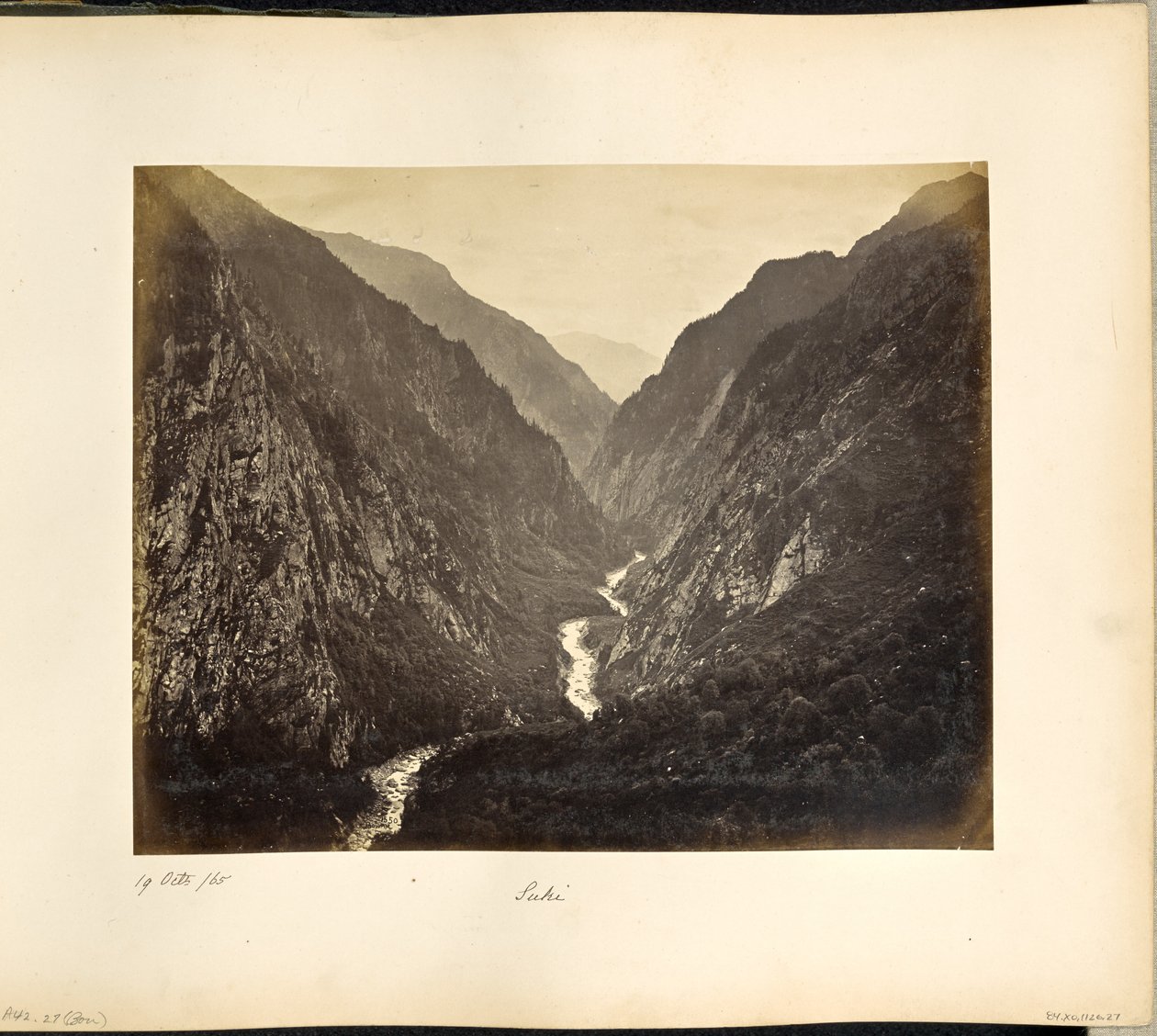 O Vale do Ganges, visto da aldeia de Suki, ao anoitecer de Samuel Bourne