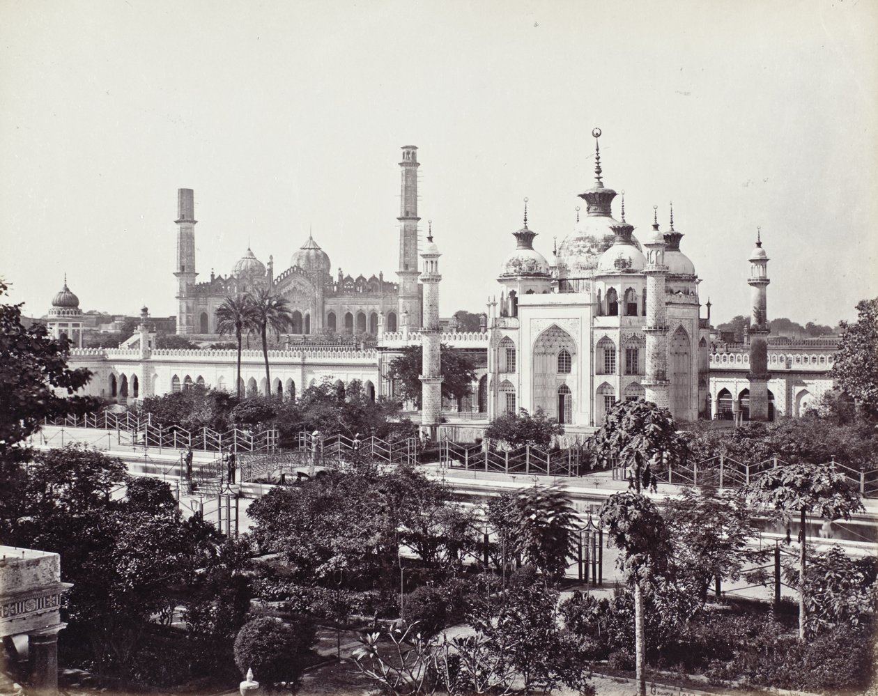 Túmulo de Zinat Algiya no complexo Imambara de Husainabad de Samuel Bourne