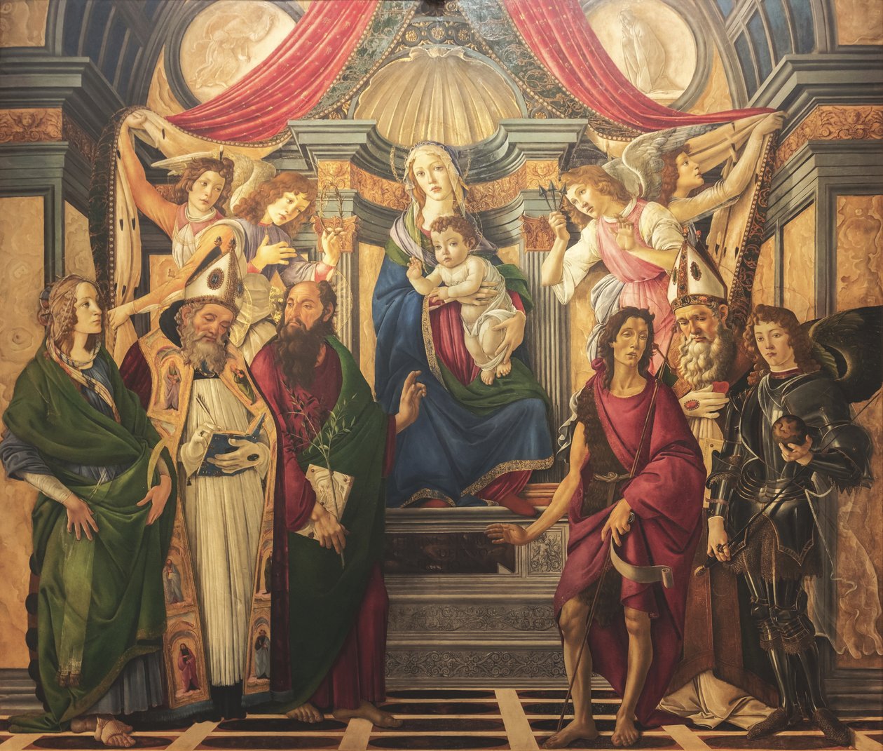 Retábulo, painel principal: Madonna entronizada, quatro anjos e santos de Sandro Botticelli