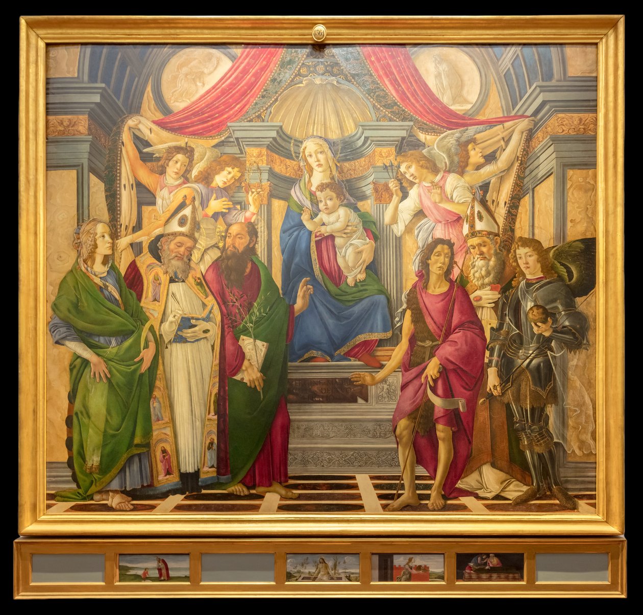 Retábulo, painel principal: Madonna entronizada, quatro anjos e santos de Sandro Botticelli