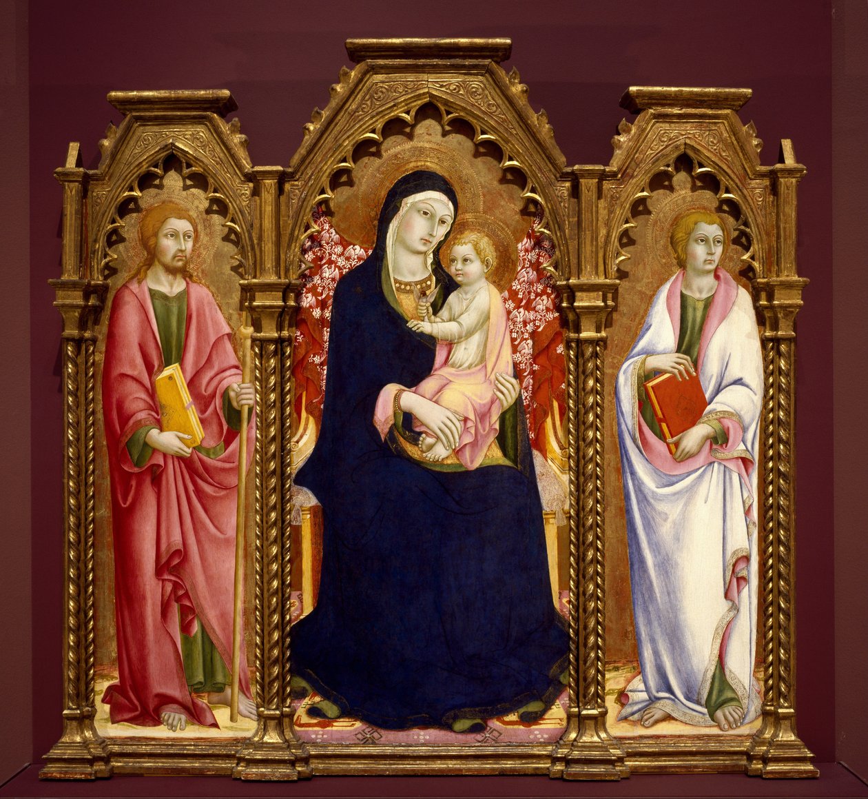 Madonna e a criança com os Santos James Major e John the Evangelist, retábulo de Sano di Pietro