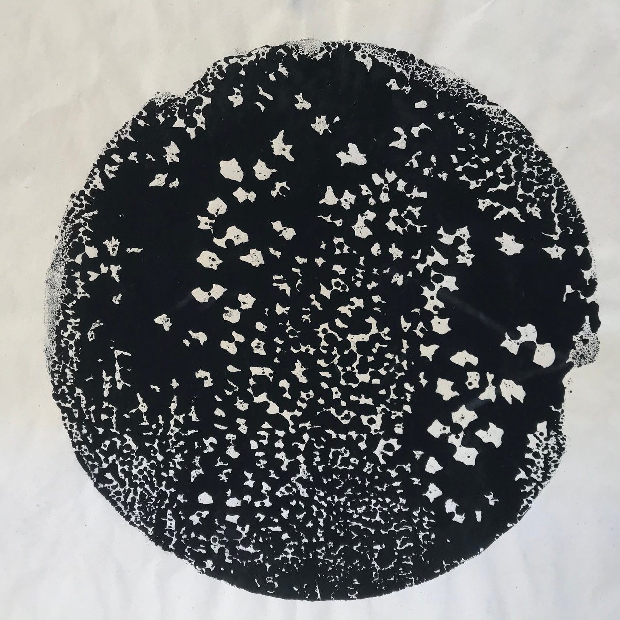 Simplesmente preto, 2020 de Sarah Thompson Engels