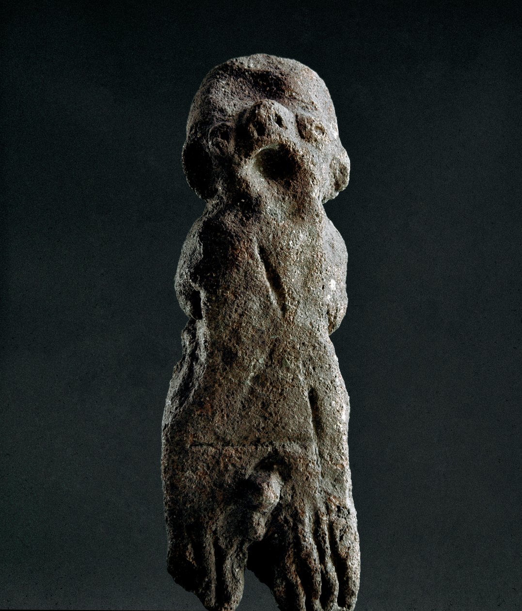 Cultura nuragínica (nuraghi) Sardo: estatueta votiva em terracota do templo de Abini. Datação do período pré-nurálgico (século 25-18 a.C.) Eneolítico. Cagliari, Museo Nazionale Archeologico, Sardenha, Itália de Sardinia Nuragic Civilization