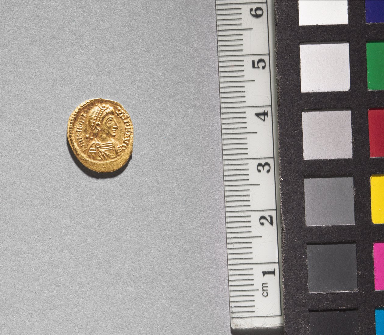 Solidus of Arkadios (anverso), 395-408 (ouro) (ver CVL 499735 para o reverso) de School Byzantine
