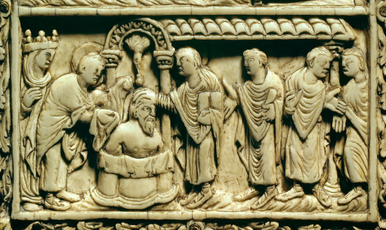 Arte Carolíngia: detalhe: o batismo de Clovis I (466-511) na presença da rainha Clothilde em 25/12/498. Século IX. Amiens, Museu da Picardia. de School Carolingian