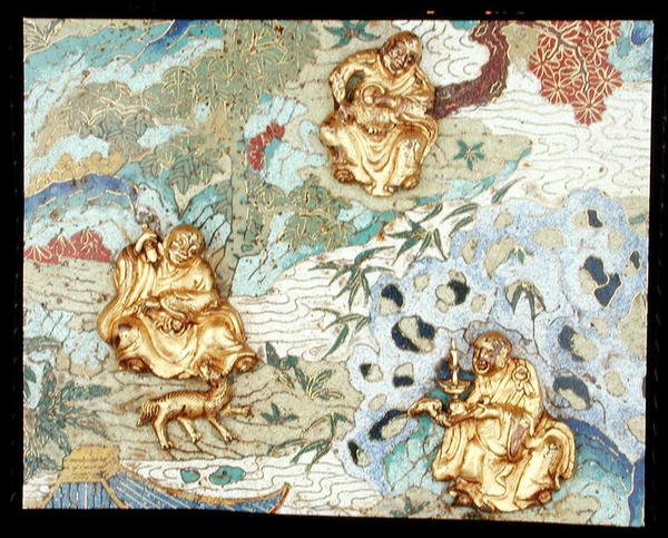 Detalhe de um par de placas que representam figuras budistas em uma paisagem, período Qianlong de School Chinese