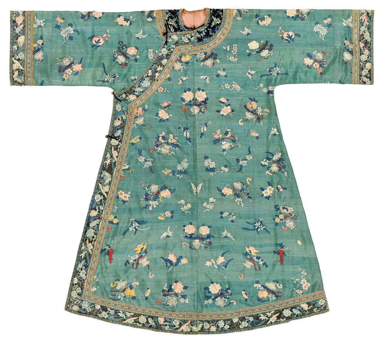 Túnica feminina Kesi moída de jade, meados do século 19 (têxtil) de School Chinese