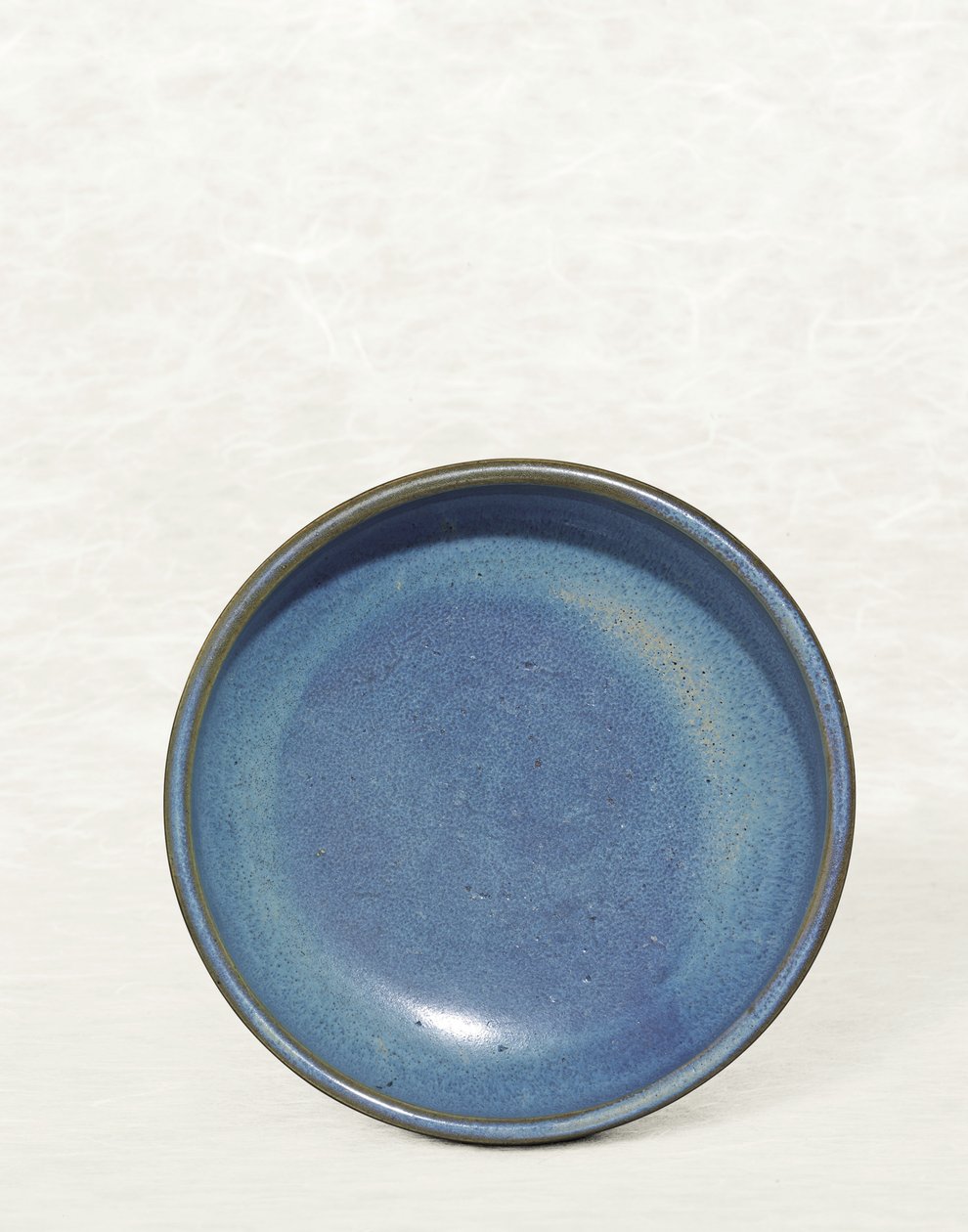 Jun &39;número nove&39; tripé Narcissus bowl, Yuan - Dinastia Ming (porcelana) (ver também 1190774-6) de School Chinese