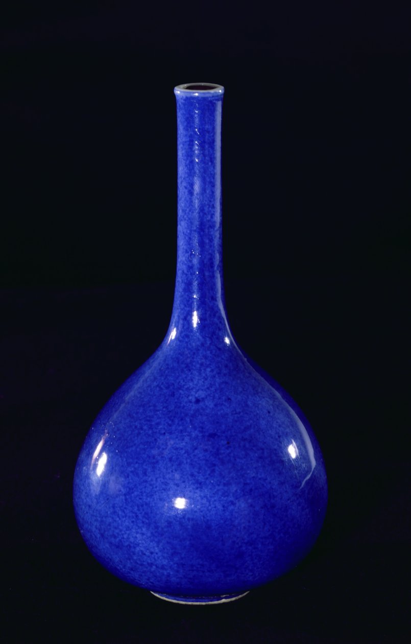Vaso azul em pó, Dinastia Qing (1644-1912) (cerâmica) de School Chinese