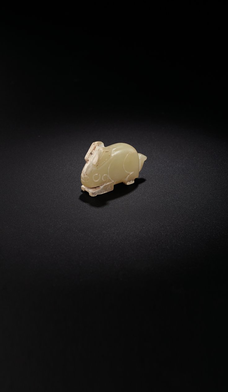 Pingente em forma de coelho, final da dinastia Zhou ocidental do início de Shang de School Chinese