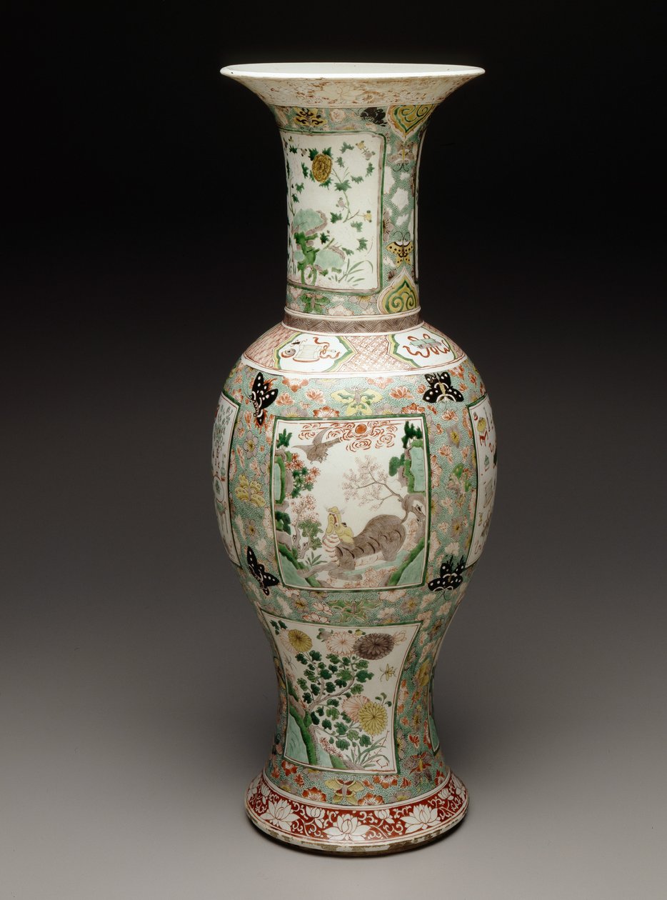 Vaso, c.1700 (porcelana e esmalte) de School Chinese