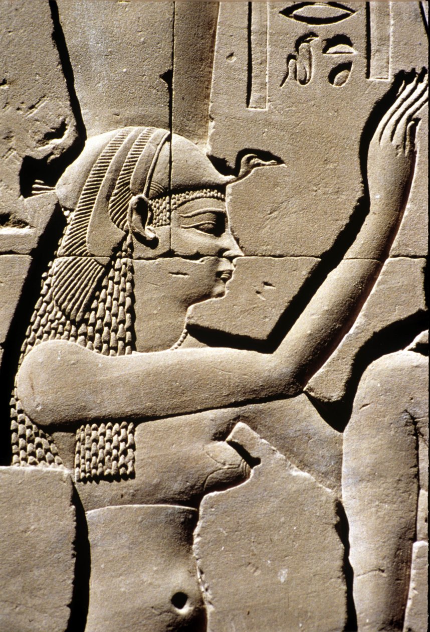 Antigo Egipto, Escultura mural, Deusa Ísis, Templo de Hórus, Edfu, 237 - 57 a.C. (foto) de School Egyptian