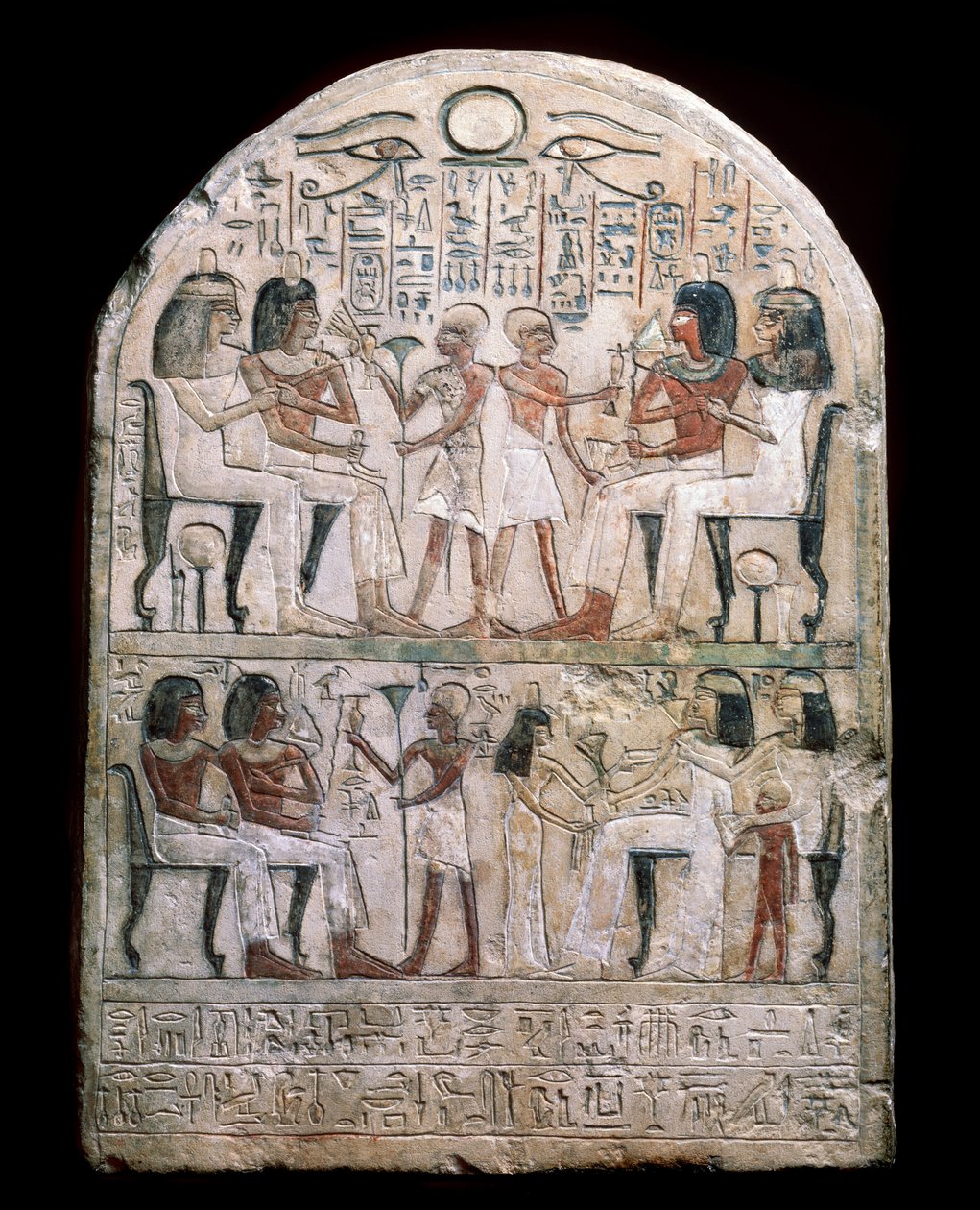 Antiguidade egípcia: estela decorada com uma cena de homenagem aos faraós. Período helenístico (ou Ptolemaico) 156 a.C. Museu Hermitage, São Petersburgo de School Egyptian