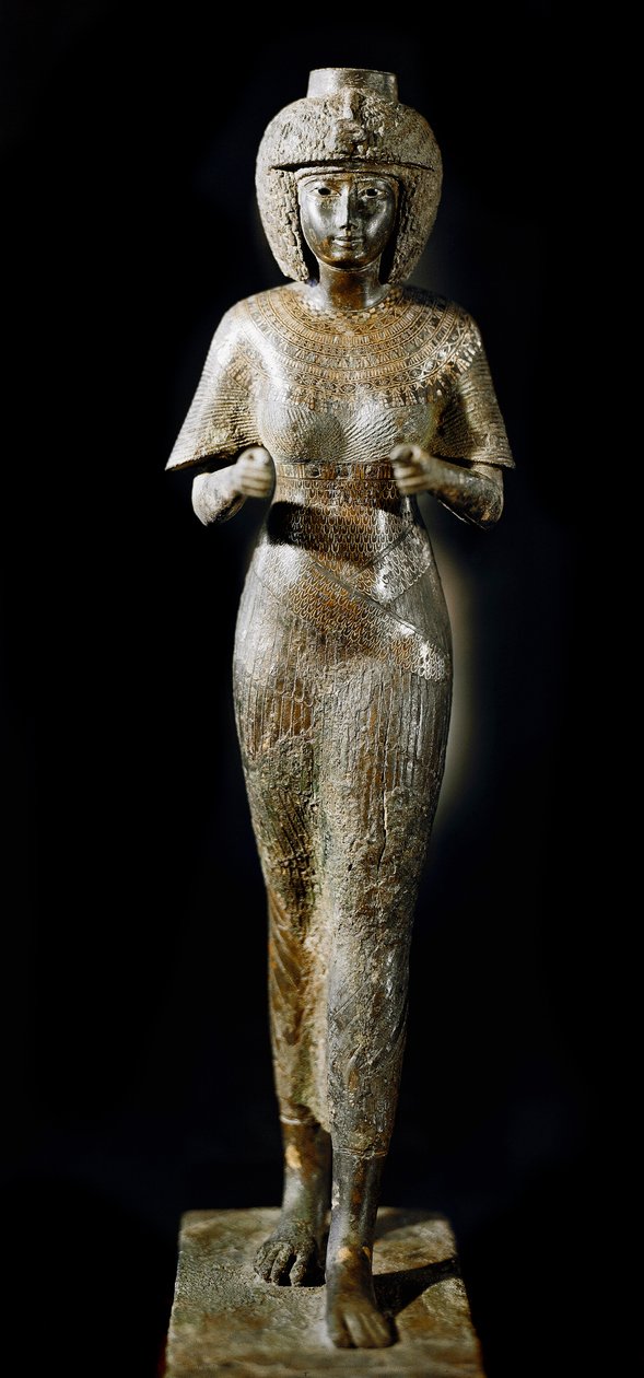 Antiquite egípcia: estátua de bronze da rainha Karomama, esposa do faraó Takelot II. 21ª dinastia. Paris, Museu do Louvre de School Egyptian