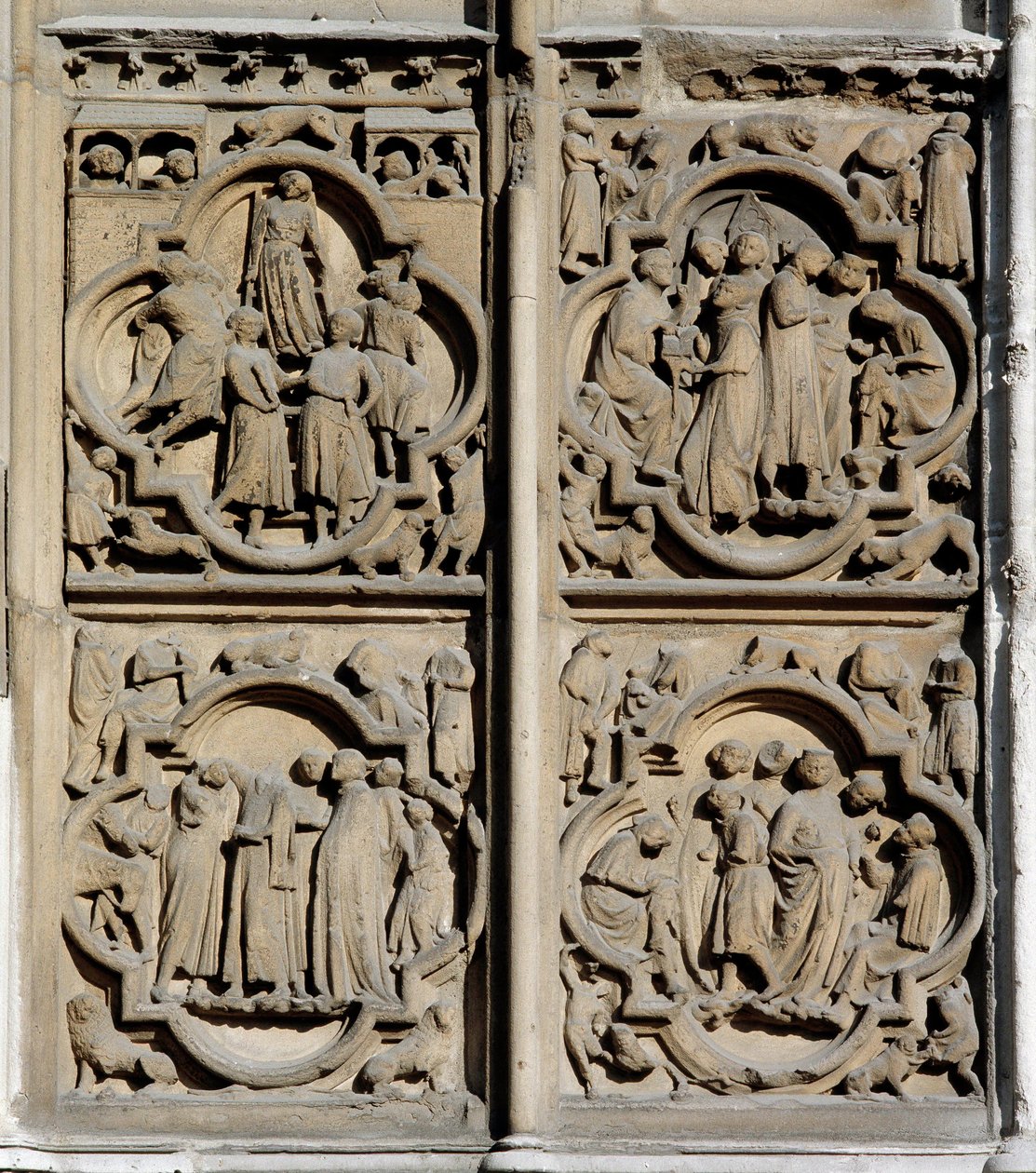 Arte gótica: cenas de ensino. Detalhe do portal sul da Cathedrale Notre Dame em Paris de School French