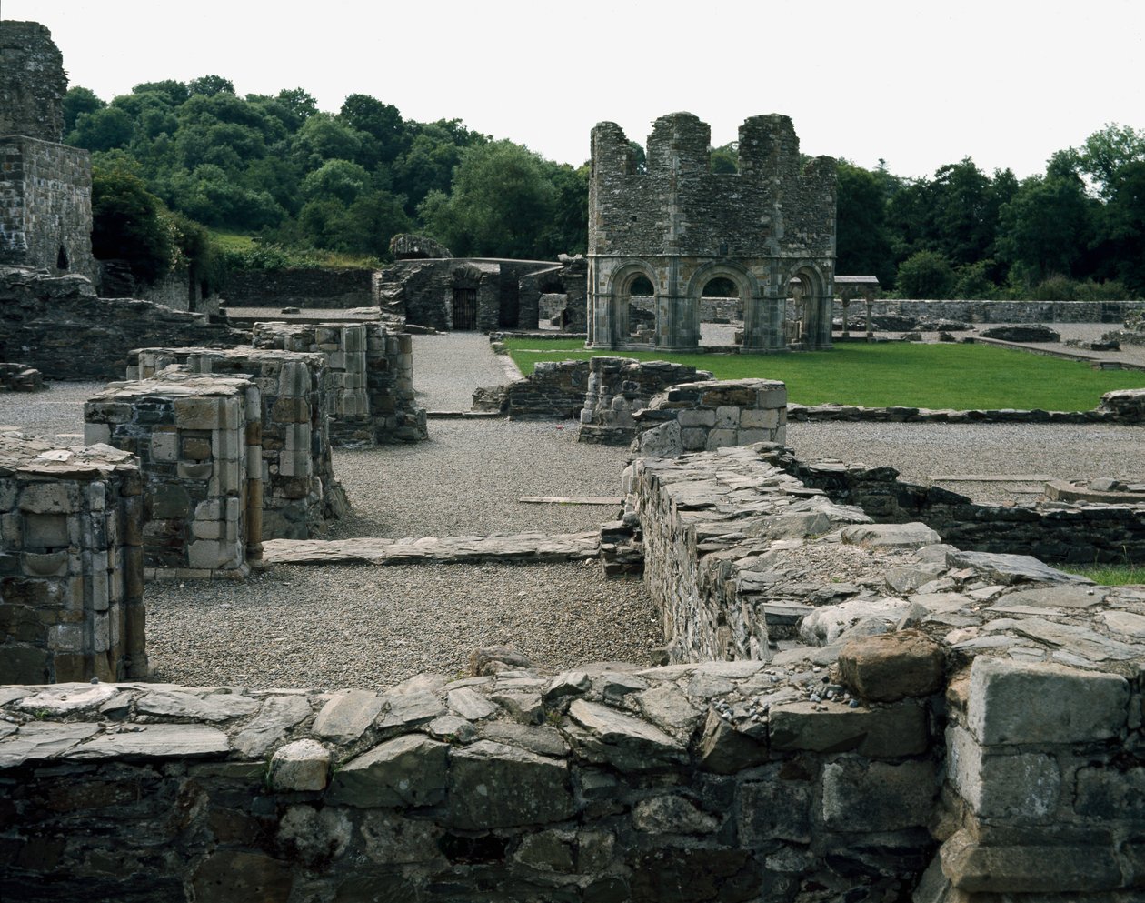 Abadia de Mellifont, localizada perto de Drogheda de School Irish