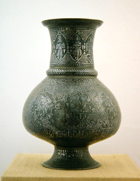 Vaso Islâmico (latão, prata e esmalte) de School Islamic