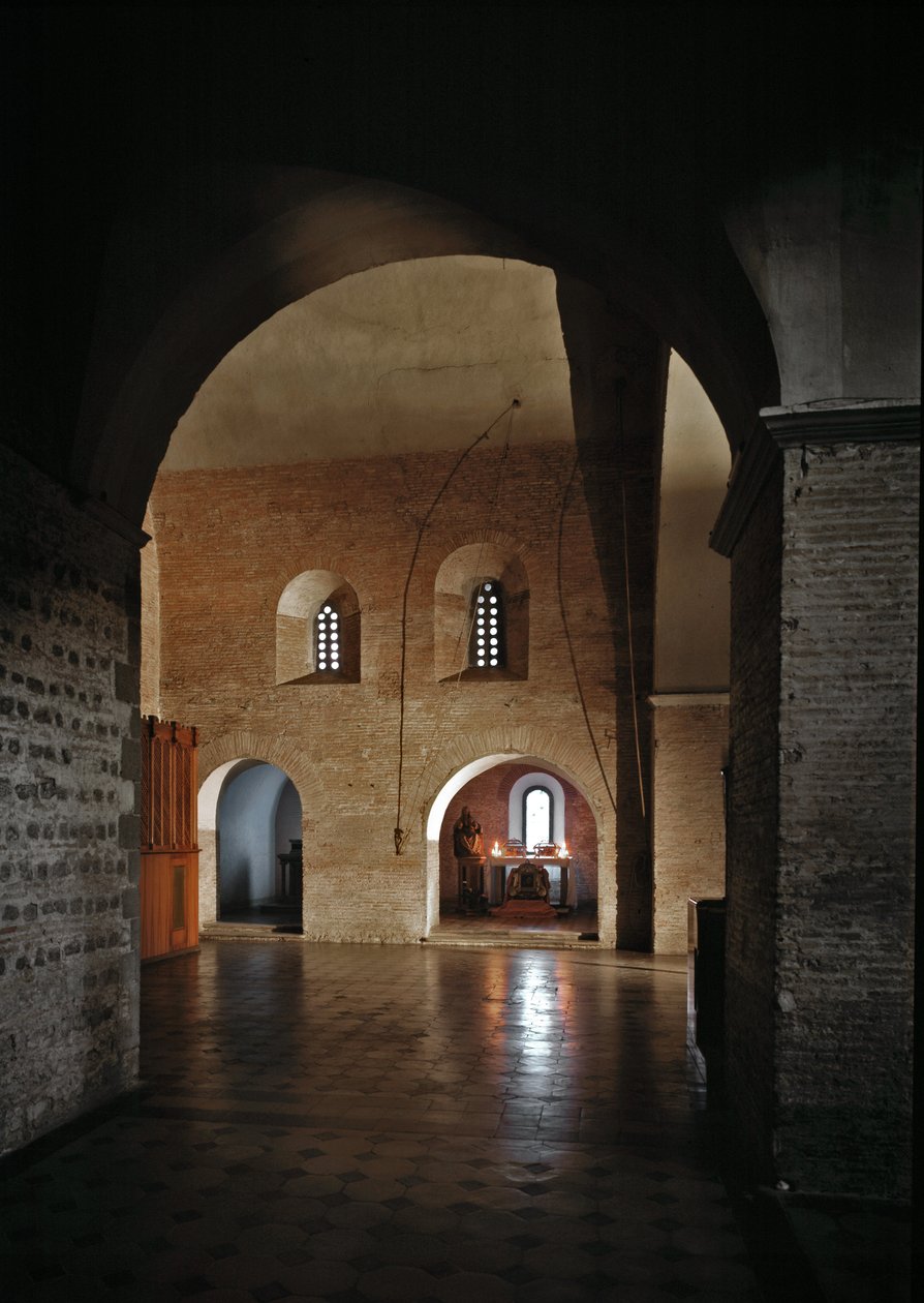 Vista interior da igreja de São Vicente e Santo Antastásio da Abadia das Três Fontes (Tre-Fontane) (Chiesa dei Santi Vincenzo e Anastasio alle Tre Fontane) (Vista interior da igreja de São Vicente e Anastasio, Abbazia delle Tre Fontane) 625-1 de School Italian