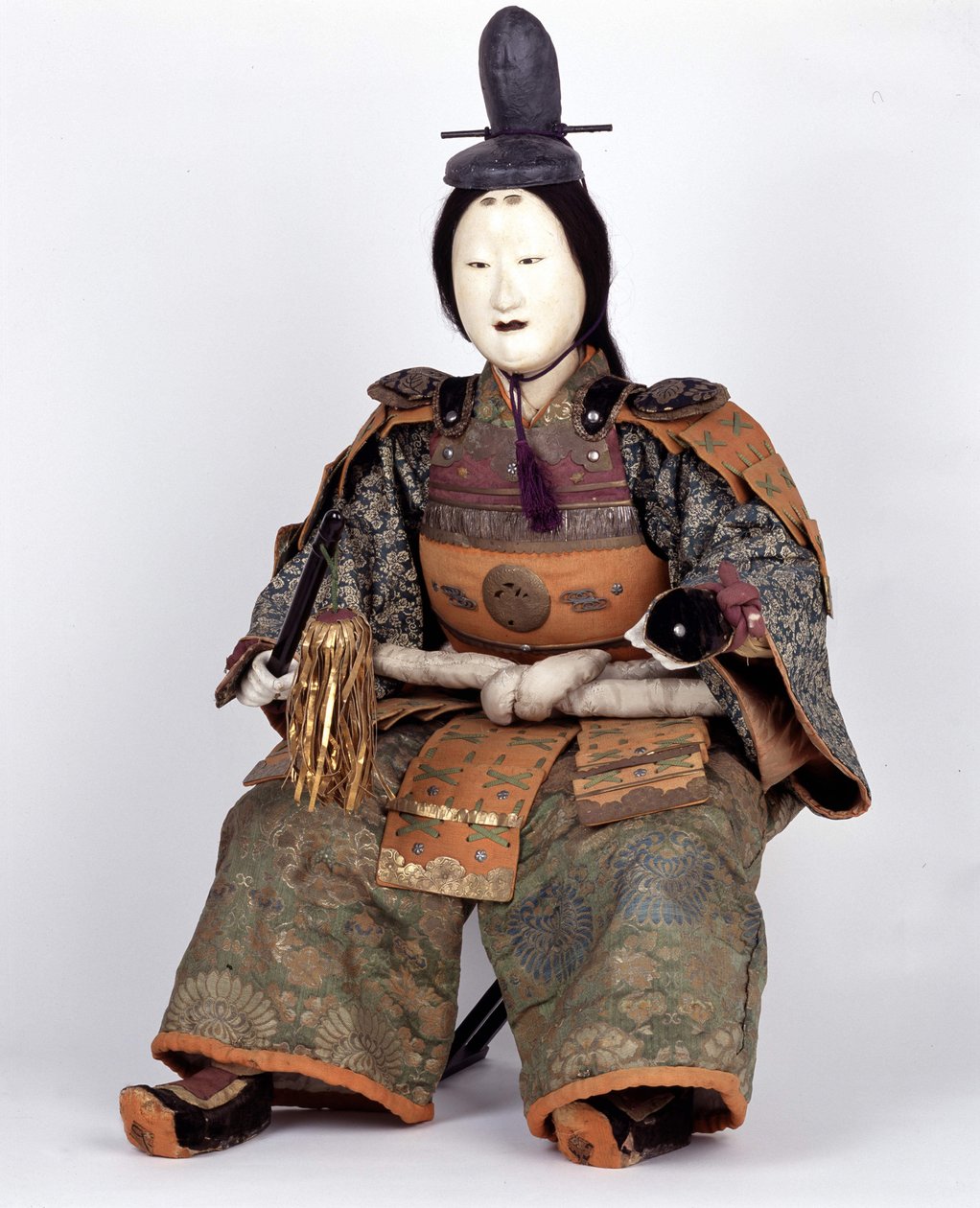 Boneca japonesa do período Edo a aparecer no Boys Party. Coleção Captier. Paris de Japanese School