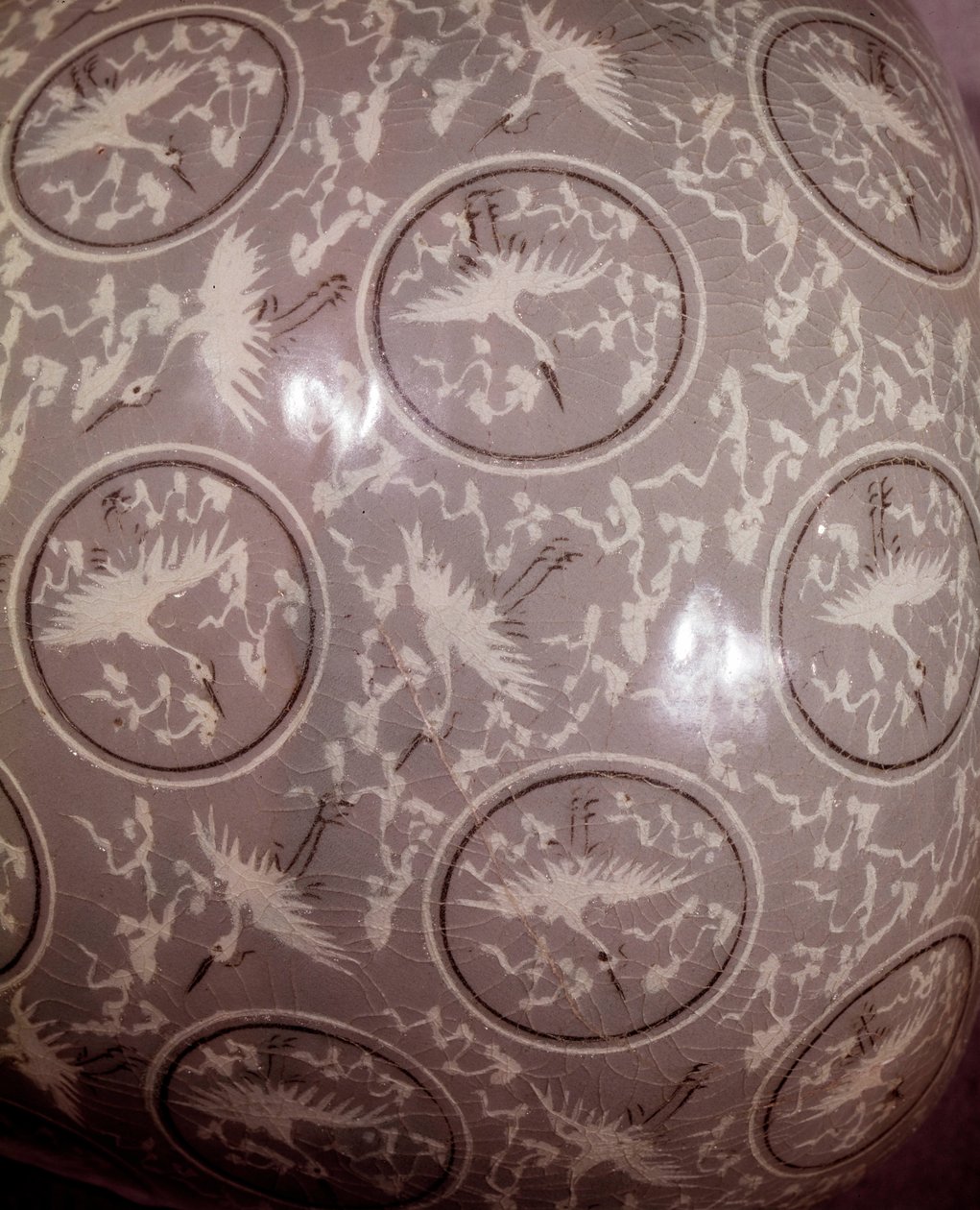 Art coreen: detalhe do vaso "ramo de ameixa" (vaso a poda). Período Koryo, final do século XII. Coleção Hyung pil chun de School Korean