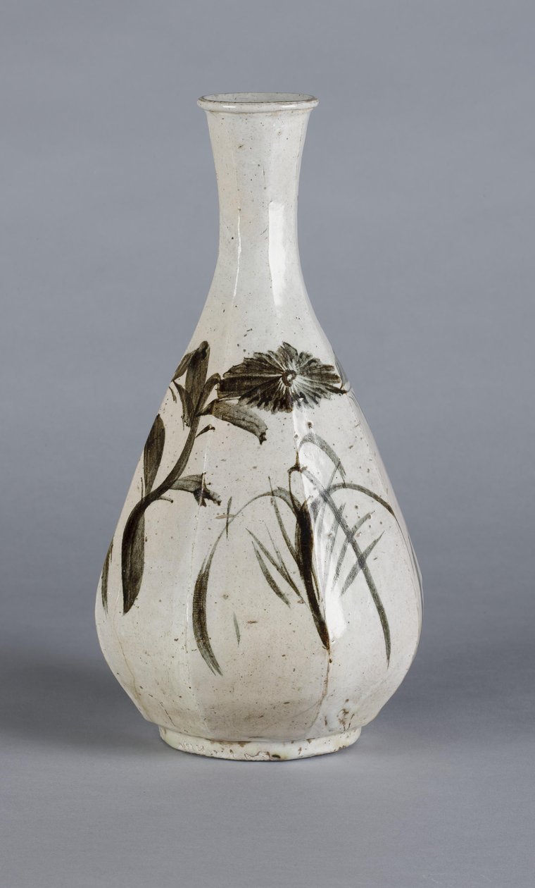 Vaso com crisântemo e desenho de casa, dinastia Choson (cerâmica) de School Korean