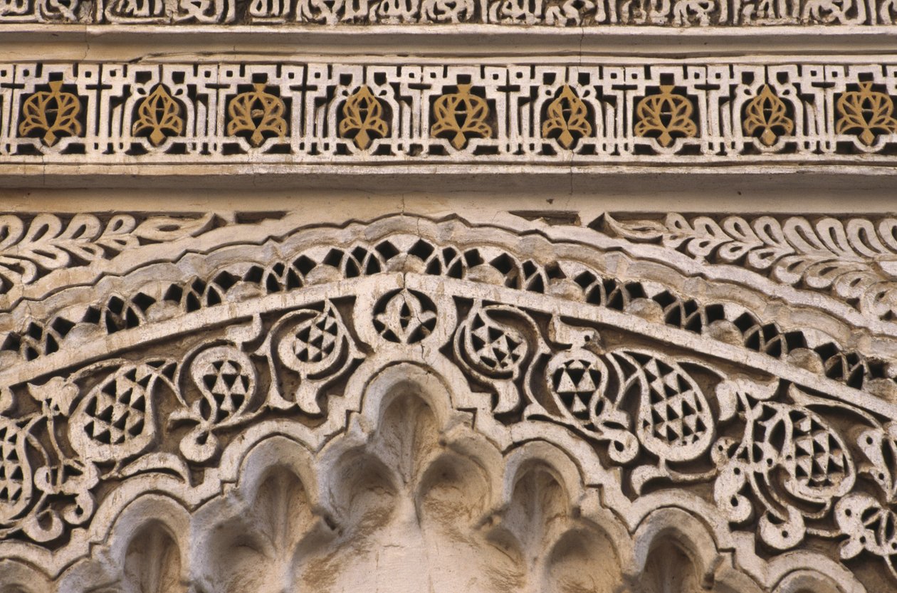 Detalhe da porta de entrada da Grande Mesquita (estuque) de School Moroccan