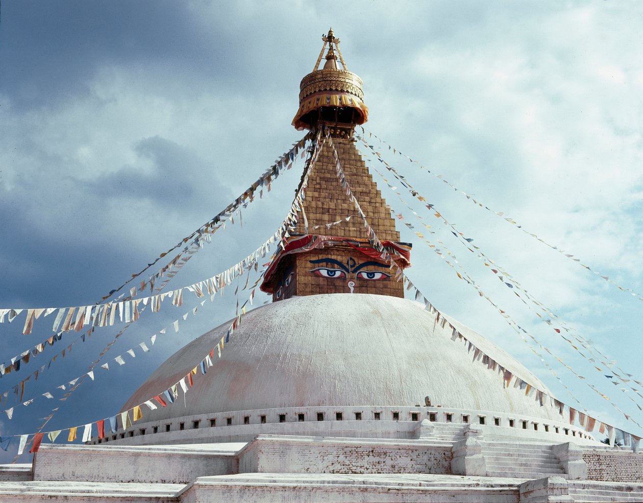 Vista da Stupa Budista, século VIII de School Nepalese