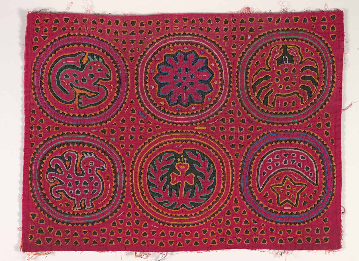 Painel de camisas (mola), Povo Kuna, Ilhas San Blas, c.1950s (algodão aplicado) de School Panamanian
