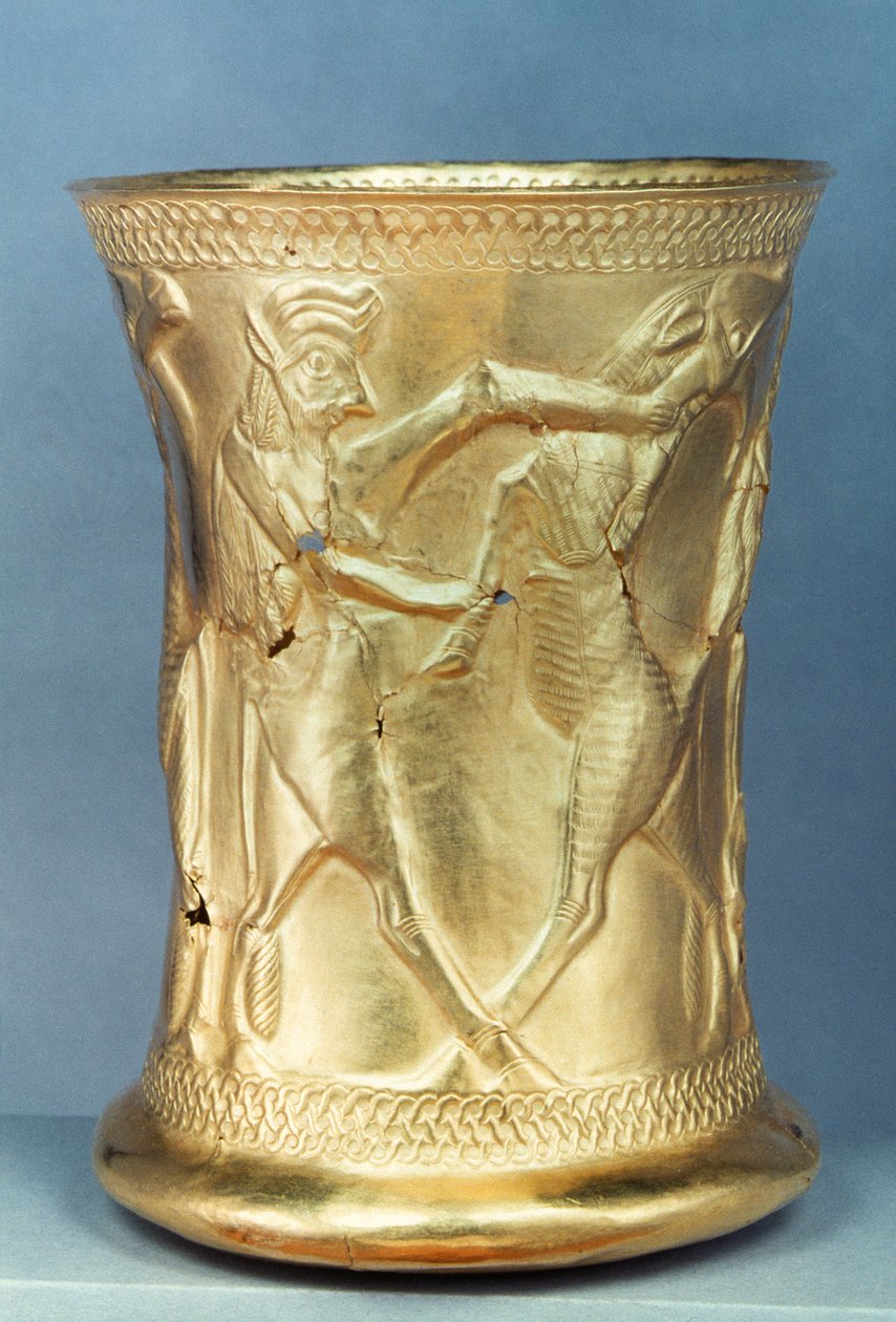 Vaso decorado com criaturas mitológicas, persas de School Persian