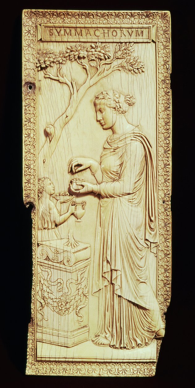 Uma folha do Díptico de Symmachi, nome da família Symmachi, 400 d.C. (marfim) de School Roman