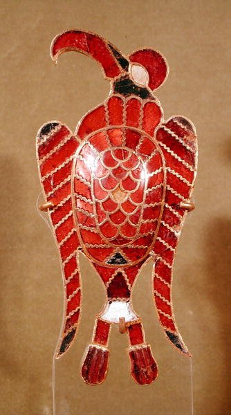 Eagle, from the Treasure of Apahida II, Migration Period, 5th-6th century (gold & grannet) de School Romanian