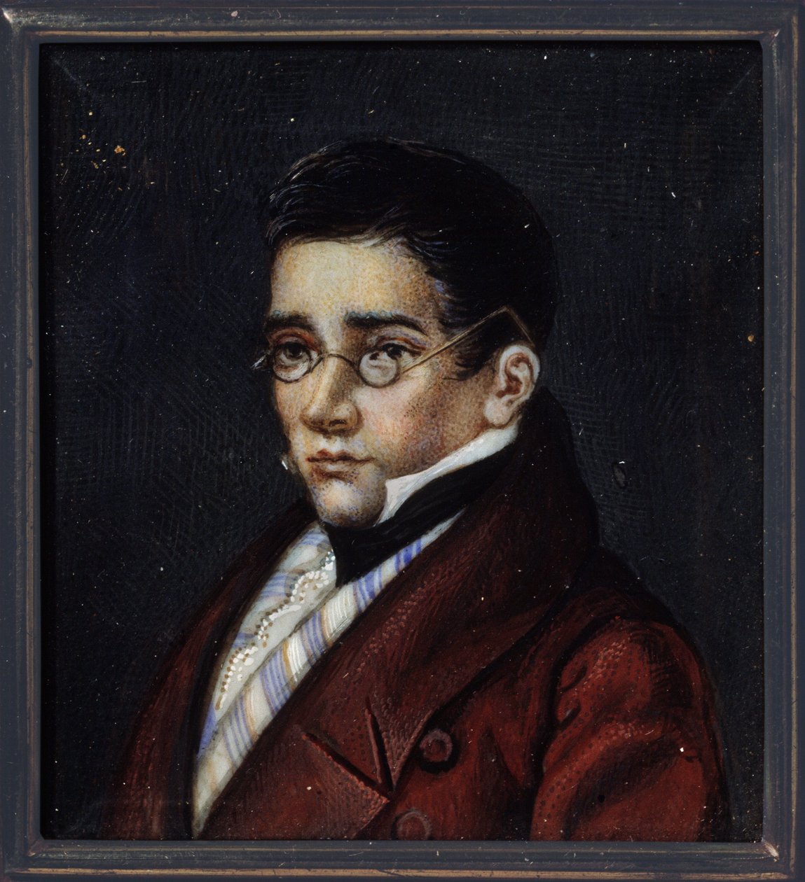 Retrato do dramaturgo Alexander Sergeyevich Griboiedov (Alexander S. Griboyedov) (1795-1829). Obra de um mestre russo, aquarela e guache no chifre, por volta de 1820 Arte russa de School Russian