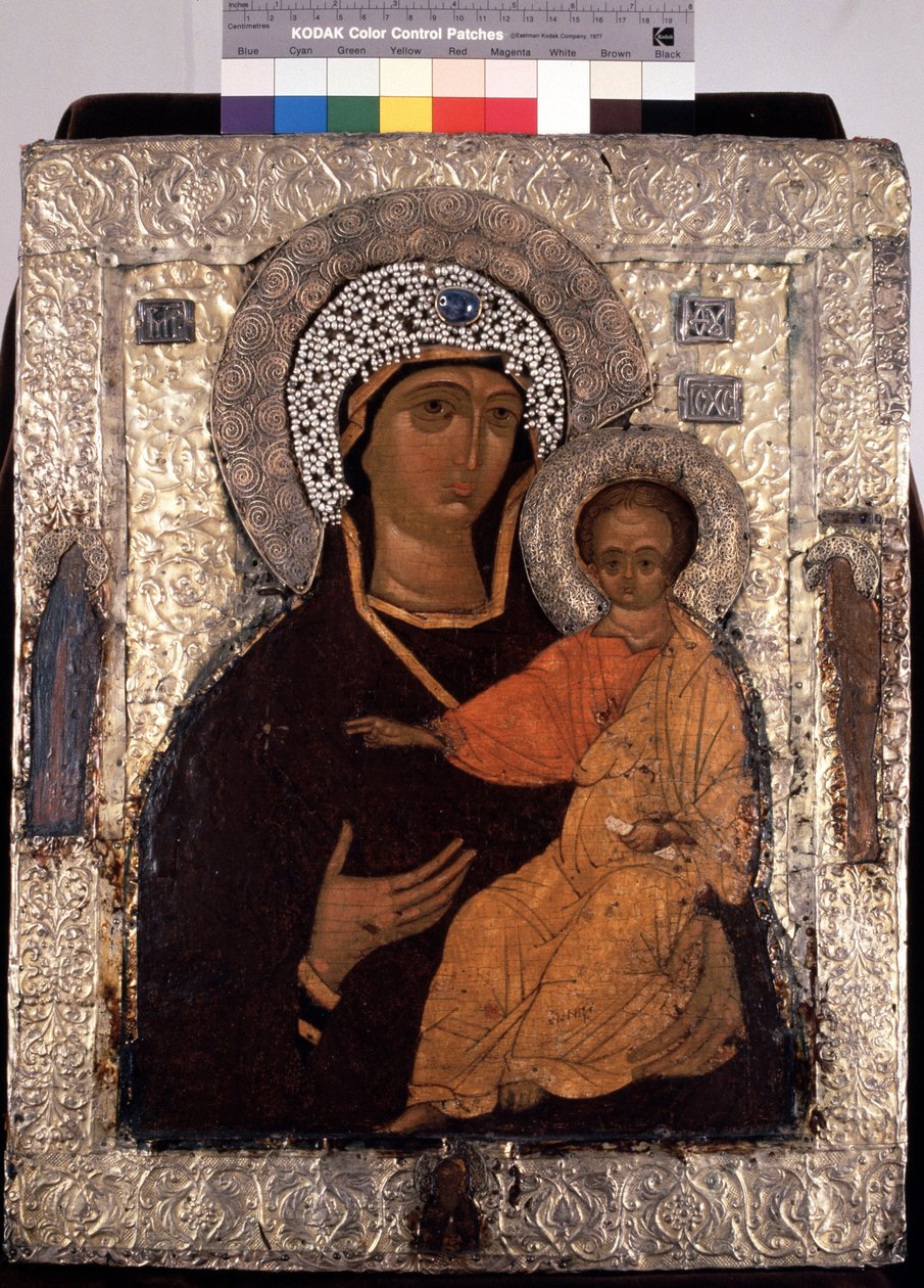 "Vierge Hodegetria (Hodigitria)" Icone russe. Peinture sur bois du 14eme siecle. Museu Estadual a céu aberto da Lavra da Trindade de St. Sergius, Sergyev Possad de School Russian