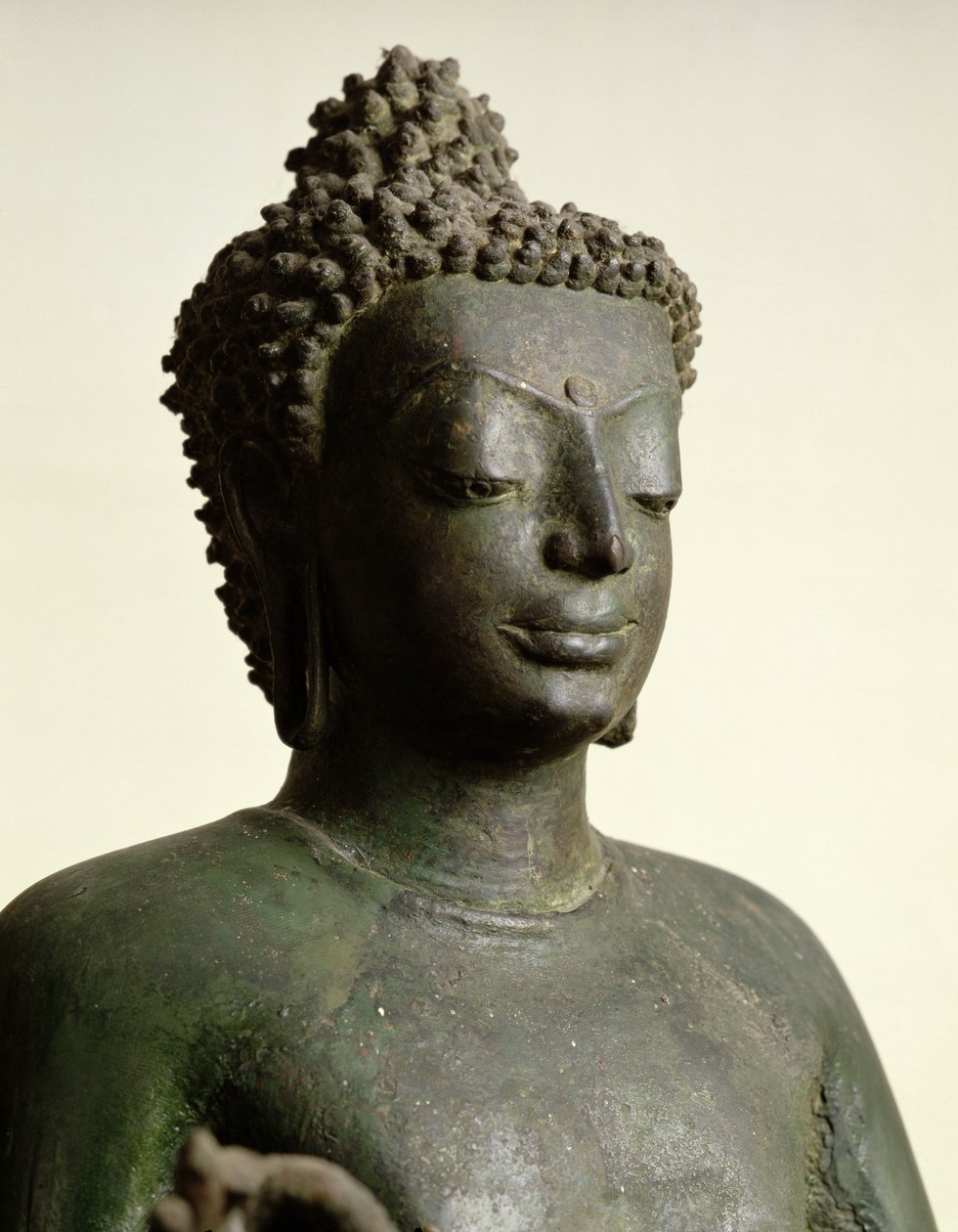 Buda em pé, de Buriram (bronze) (detalhe) de School Thai
