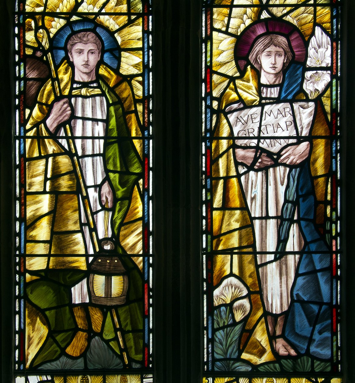 Mortehoe, Santa Maria, Heaton Butler & Bayne, Selwyn Imagem, Arcanjos St Raphael & St Gabriel, c.1890 de Selwyn Image Selwyn Image