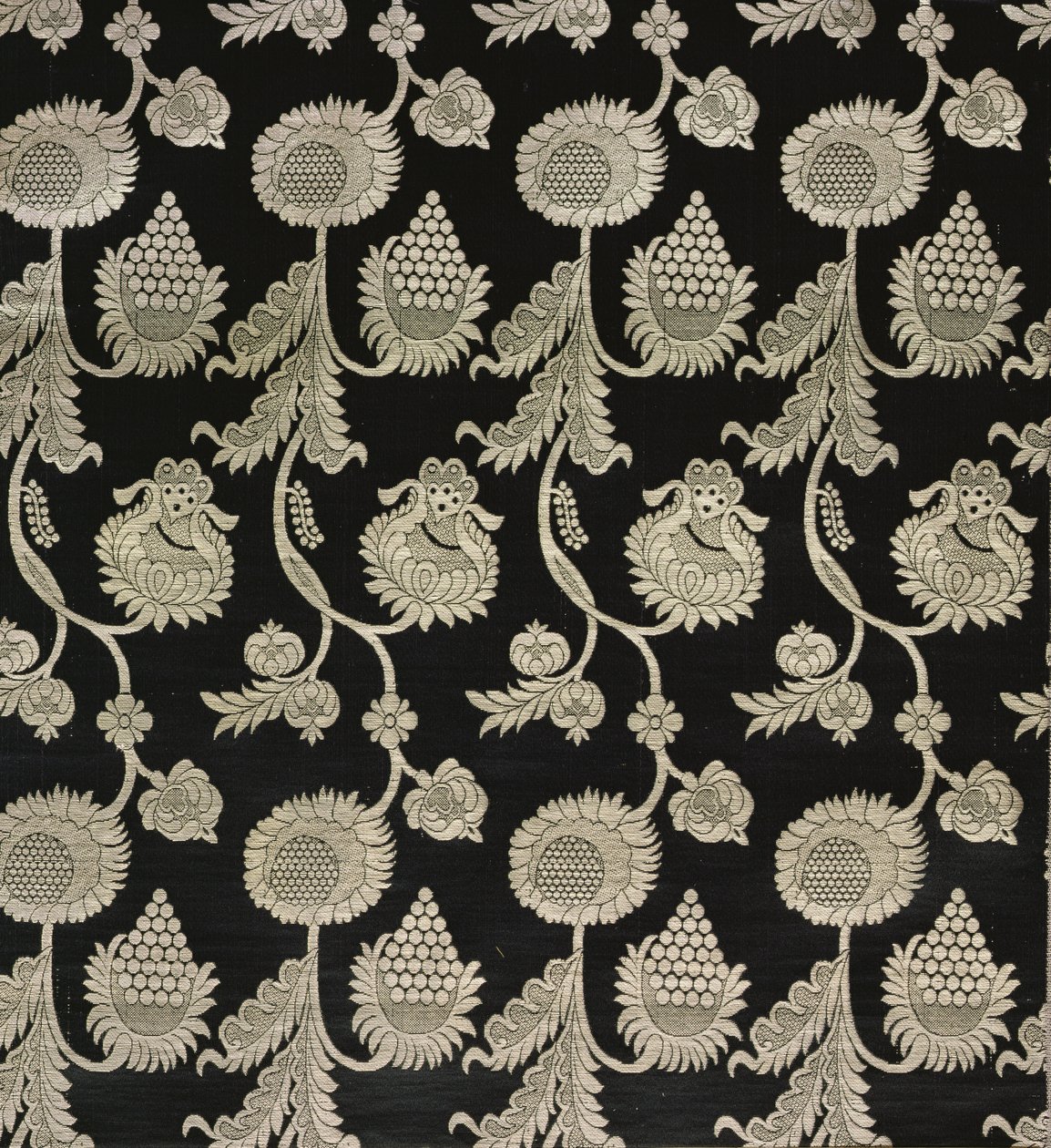 Olovyanishnikov Manufactory Halk-Silk Cetim, início do século 20 (têxtil) de Sergei Vashkov