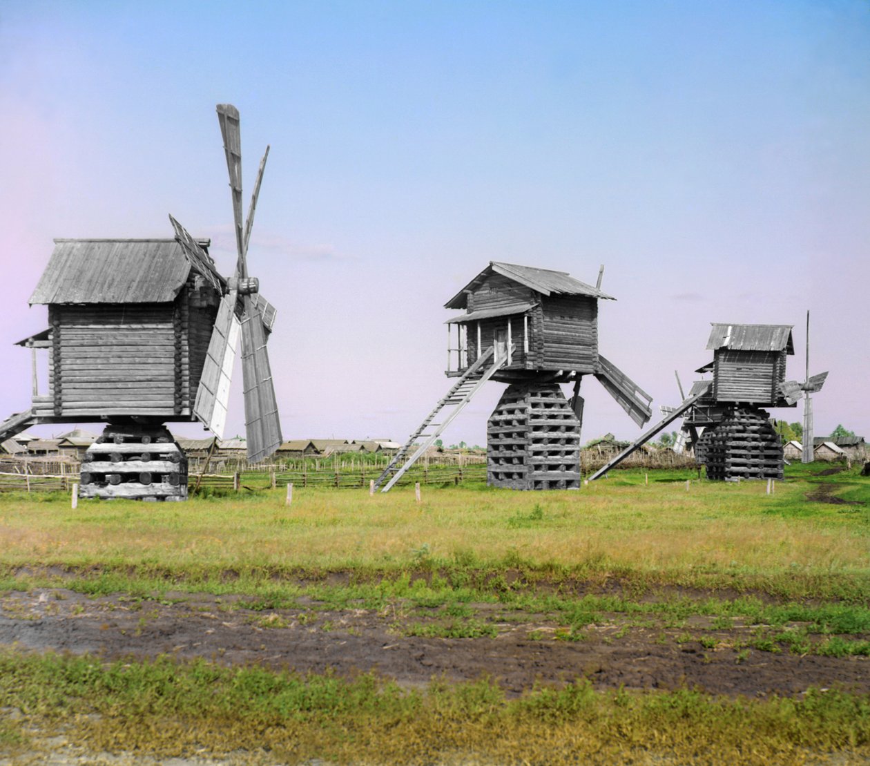 Moinhos de vento no distrito de Ialutorovsk da província de Tobolsk, Império Russo, 1912 de Sergey Prokudin Gorsky