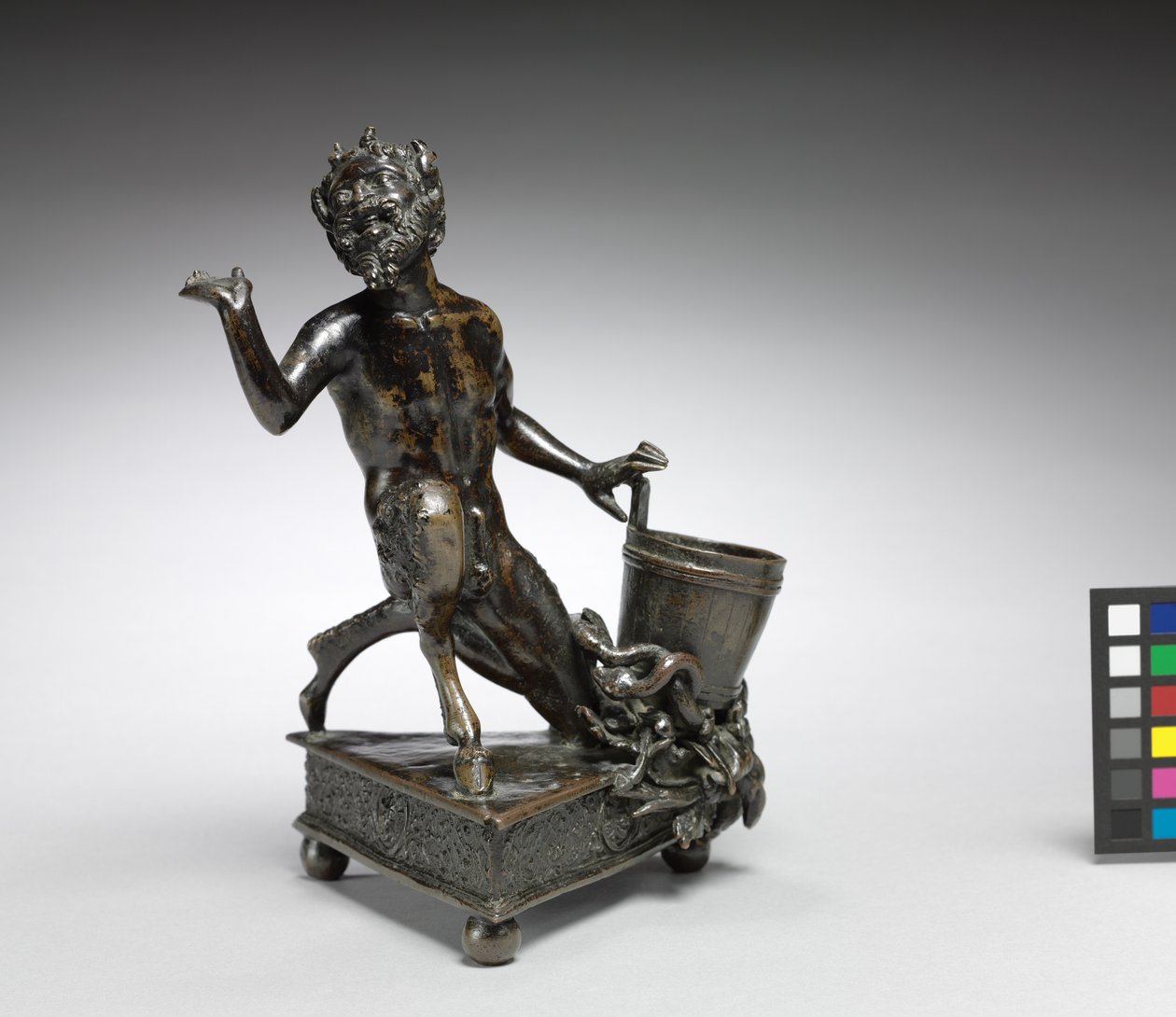 Ajoelhamento Satyr, c.1520 (bronze) de Severo da Ravenna