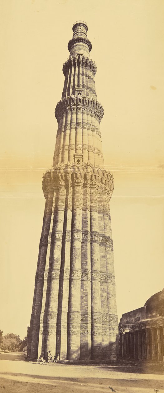 [Qutub Minar, Deli]. de Shepherd and Robertson