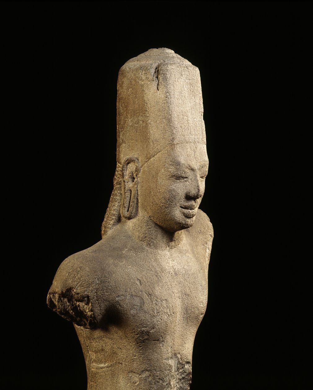Vishnu em pé de Amphoe Si Thep, Tailândia de Siamese School