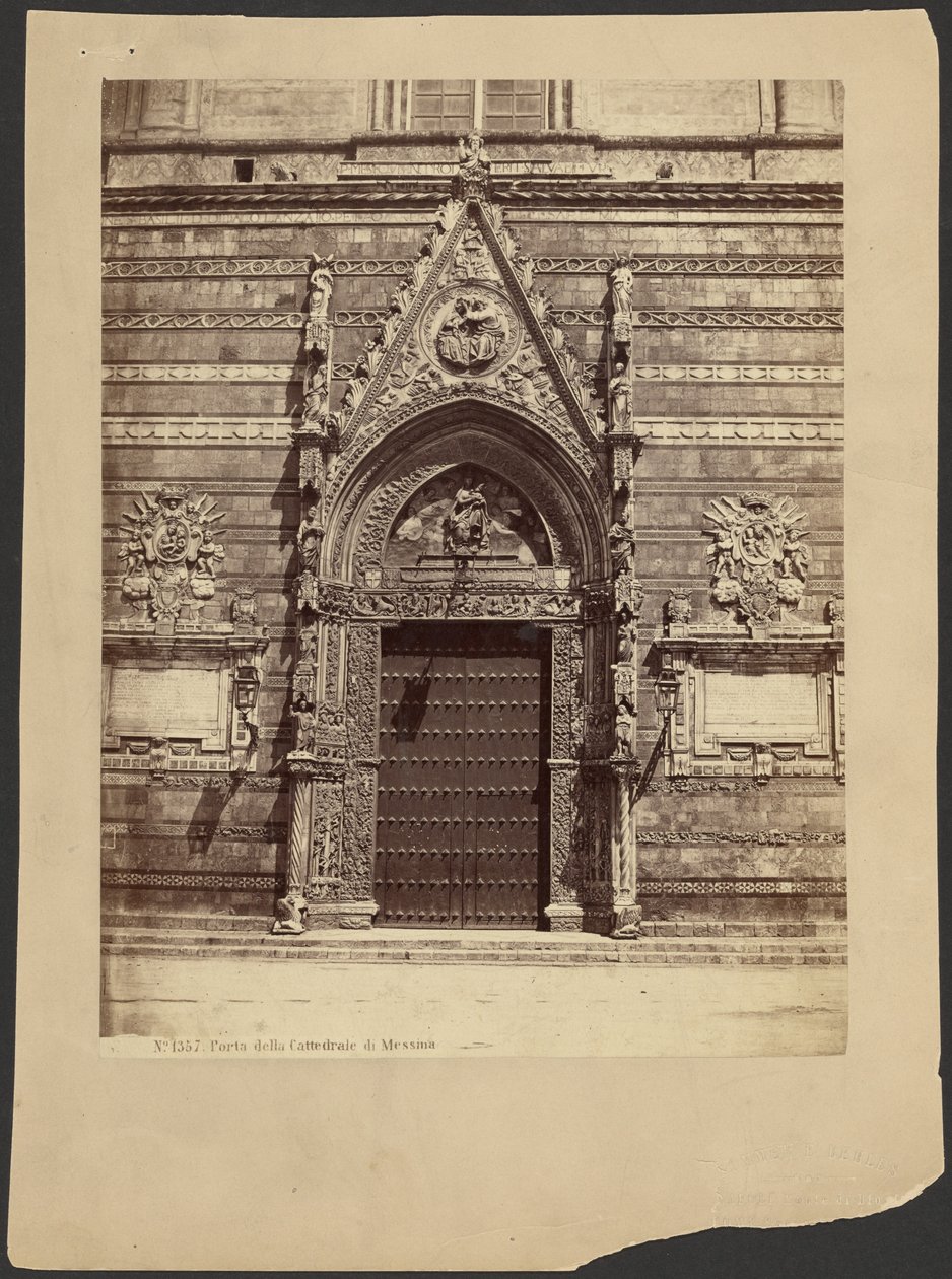 Porta da Catedral de Messina de Sommer and Behles