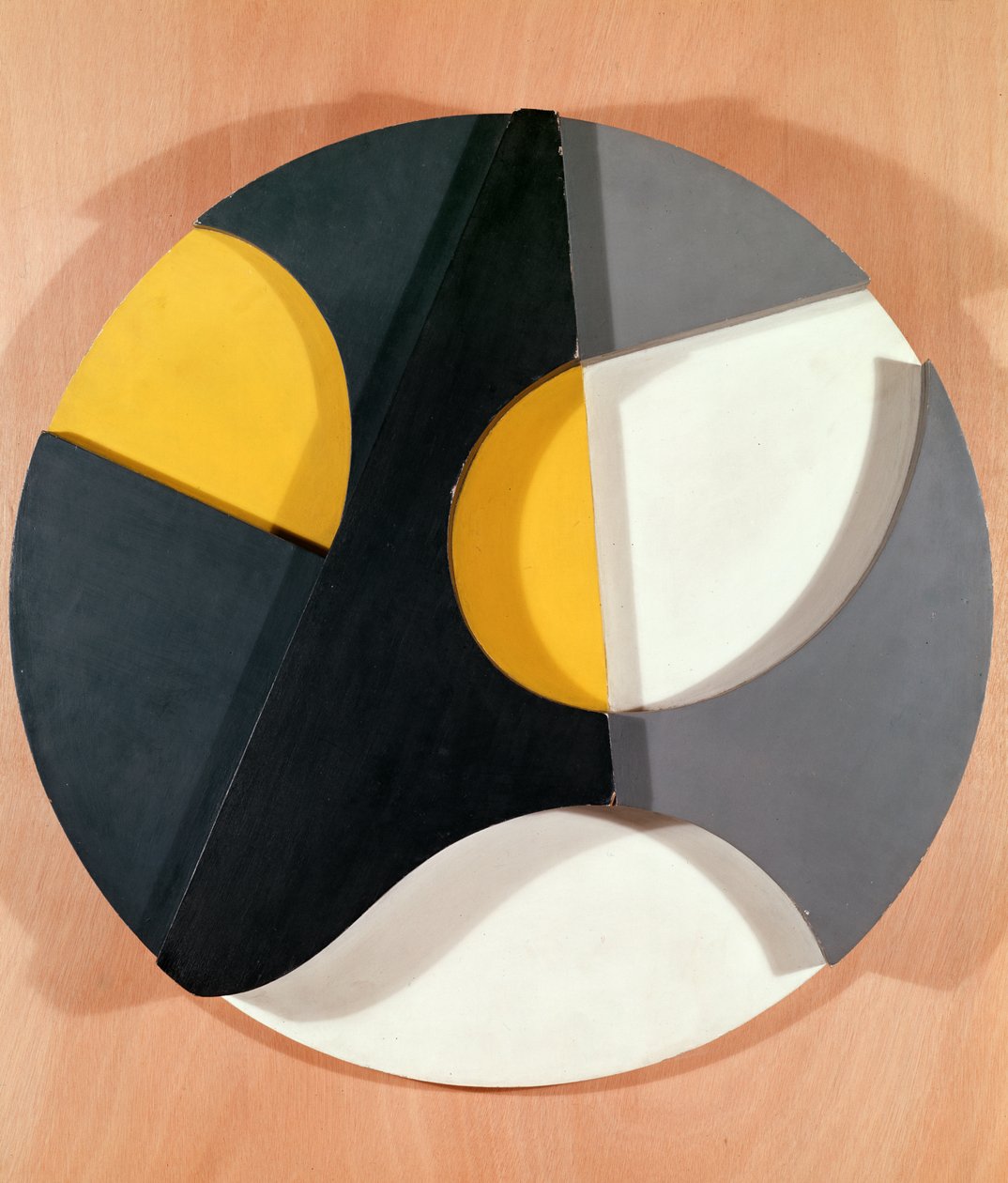 Alívio com 4 níveis, 1936 (madeira pintada) de Sophie Taeuber Arp