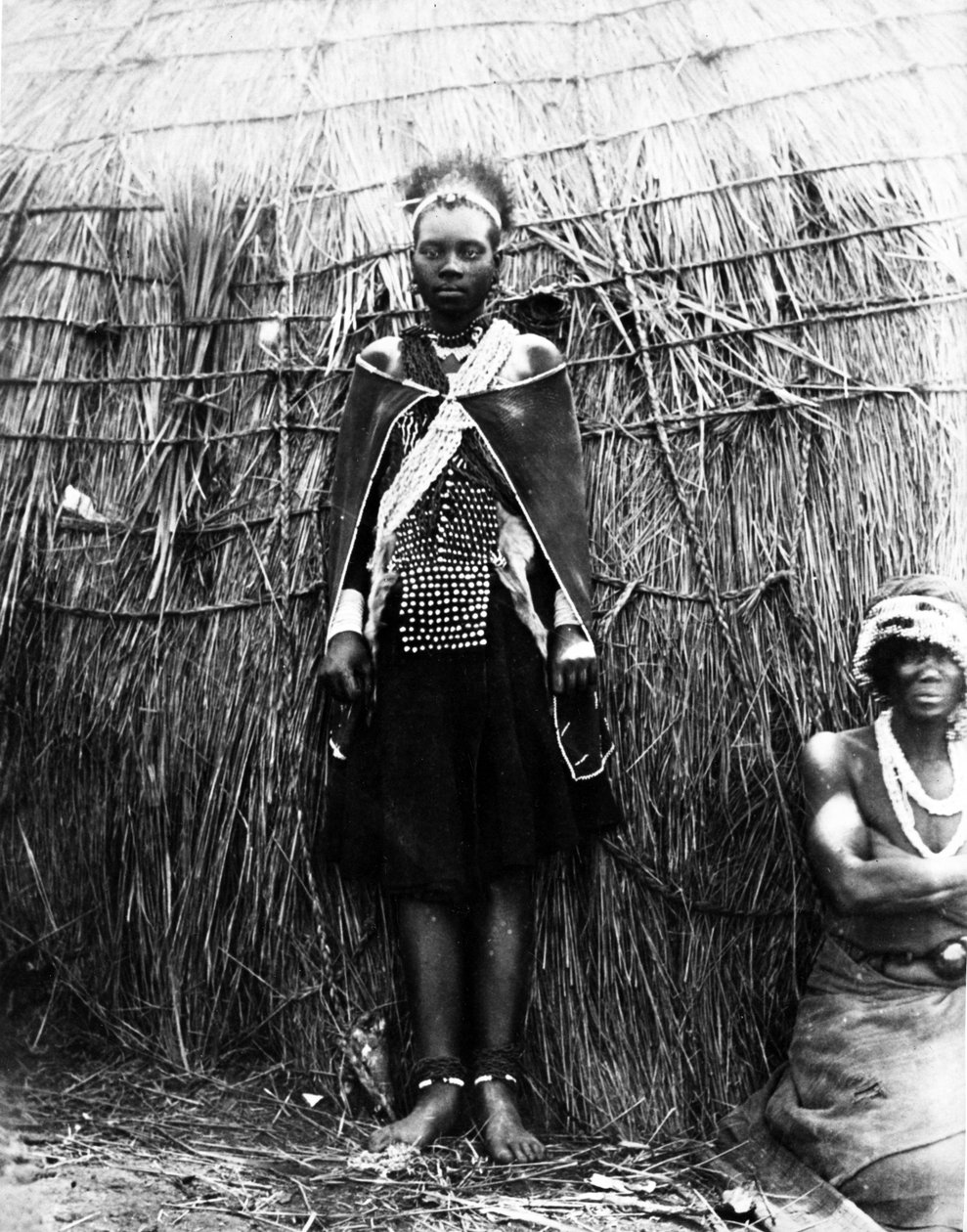 Uma noiva Zulu, c.1895 de South African Photographer