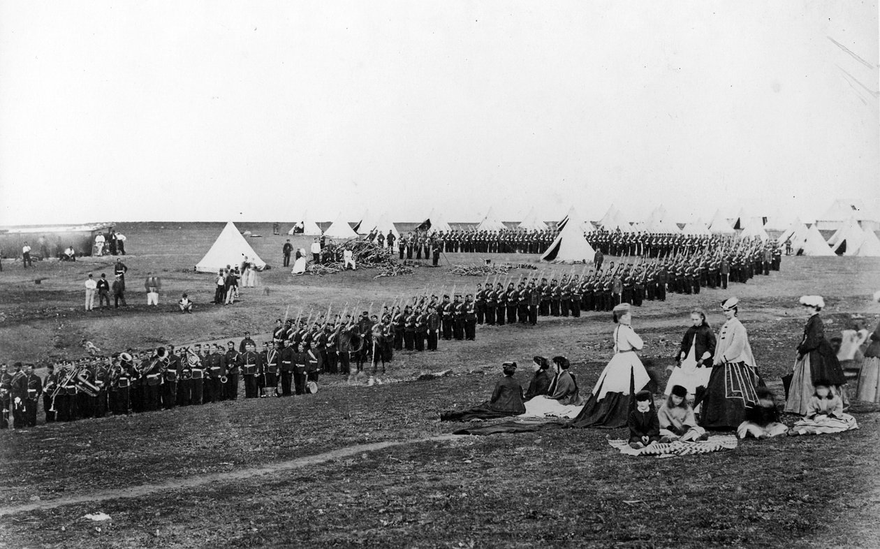 Rota marchando em Port Elizabeth Area, África do Sul, c.1880 de South African Photographer