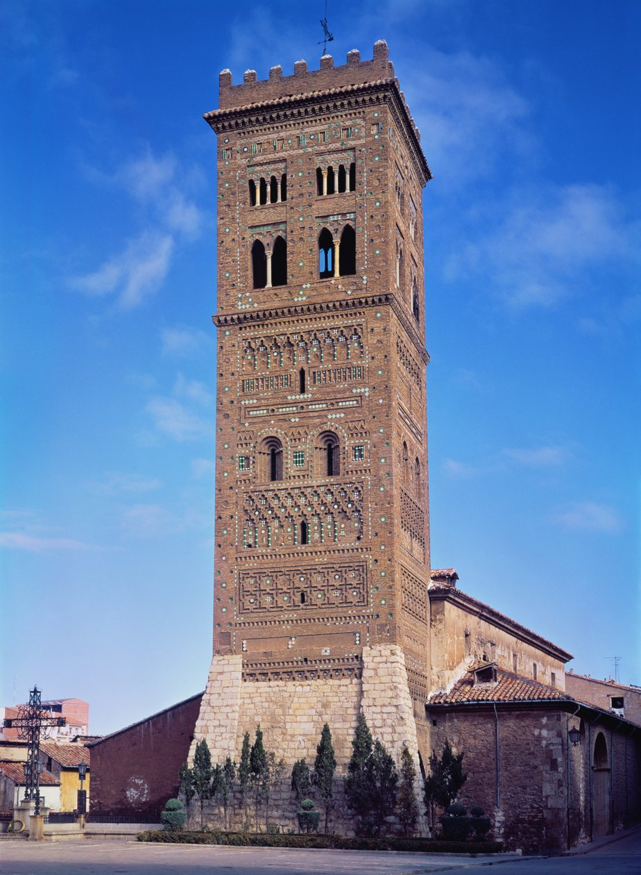 Vista da torre da Igreja de San Martin de Spanish School