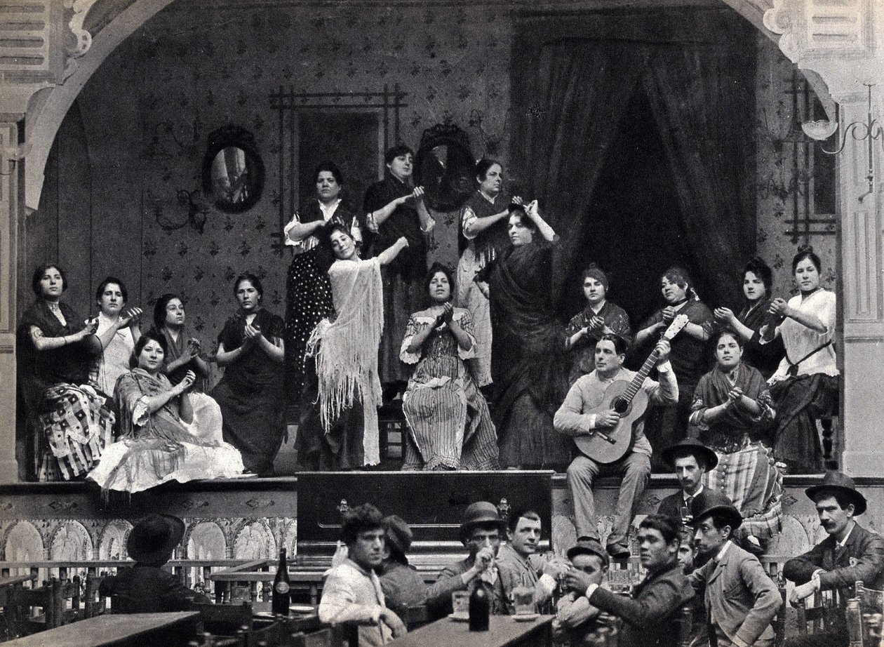 Sevilha, Espanha, dança e cena musical flamenca num café. Fotografia, final do século XIX, de Spanish Photographer