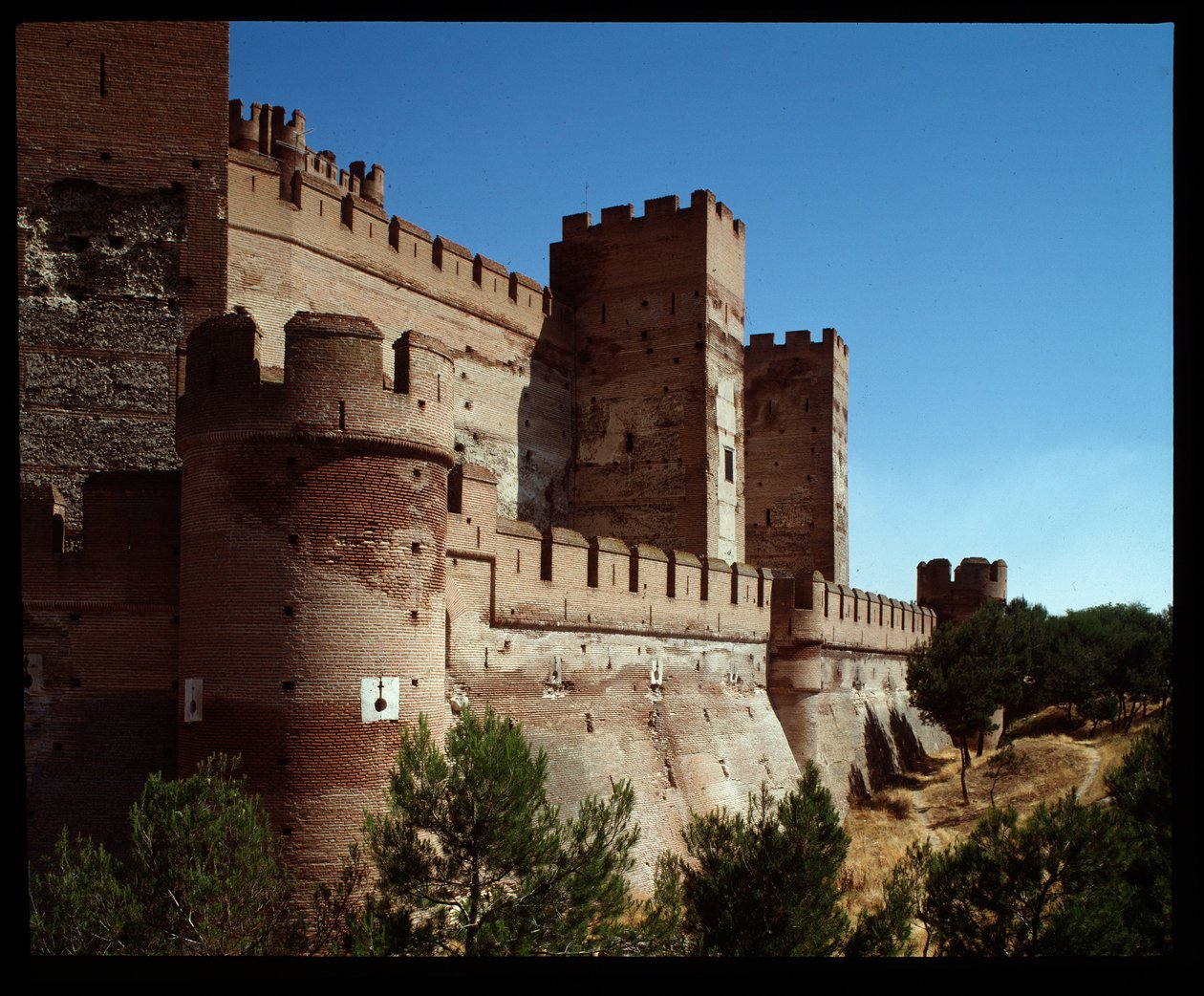 Castelo de La Mota de Spanish School