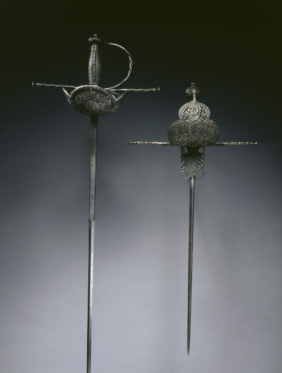 Pinças de pinças montadas em copos, c.1650 (aço) de Spanish School